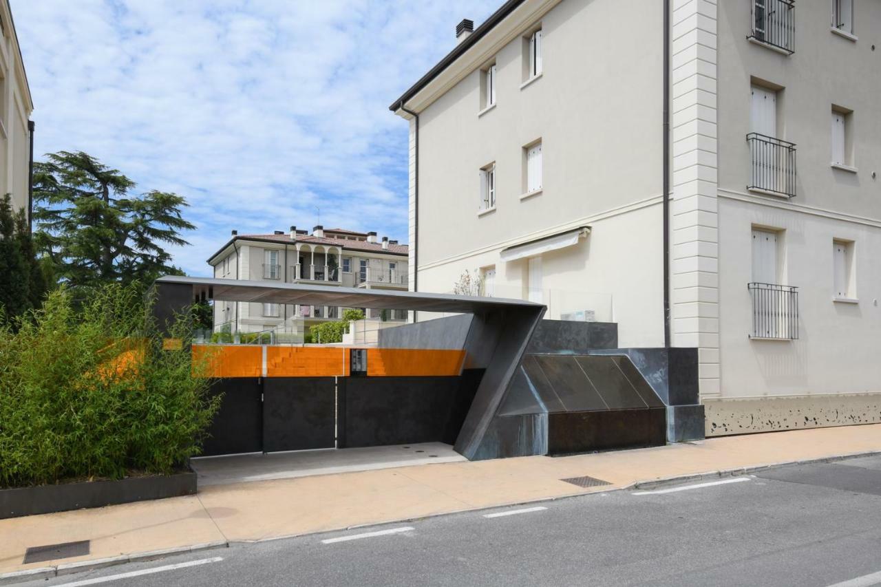 Corte Fasanella - Apartment Lilla Toscolano Maderno Luaran gambar