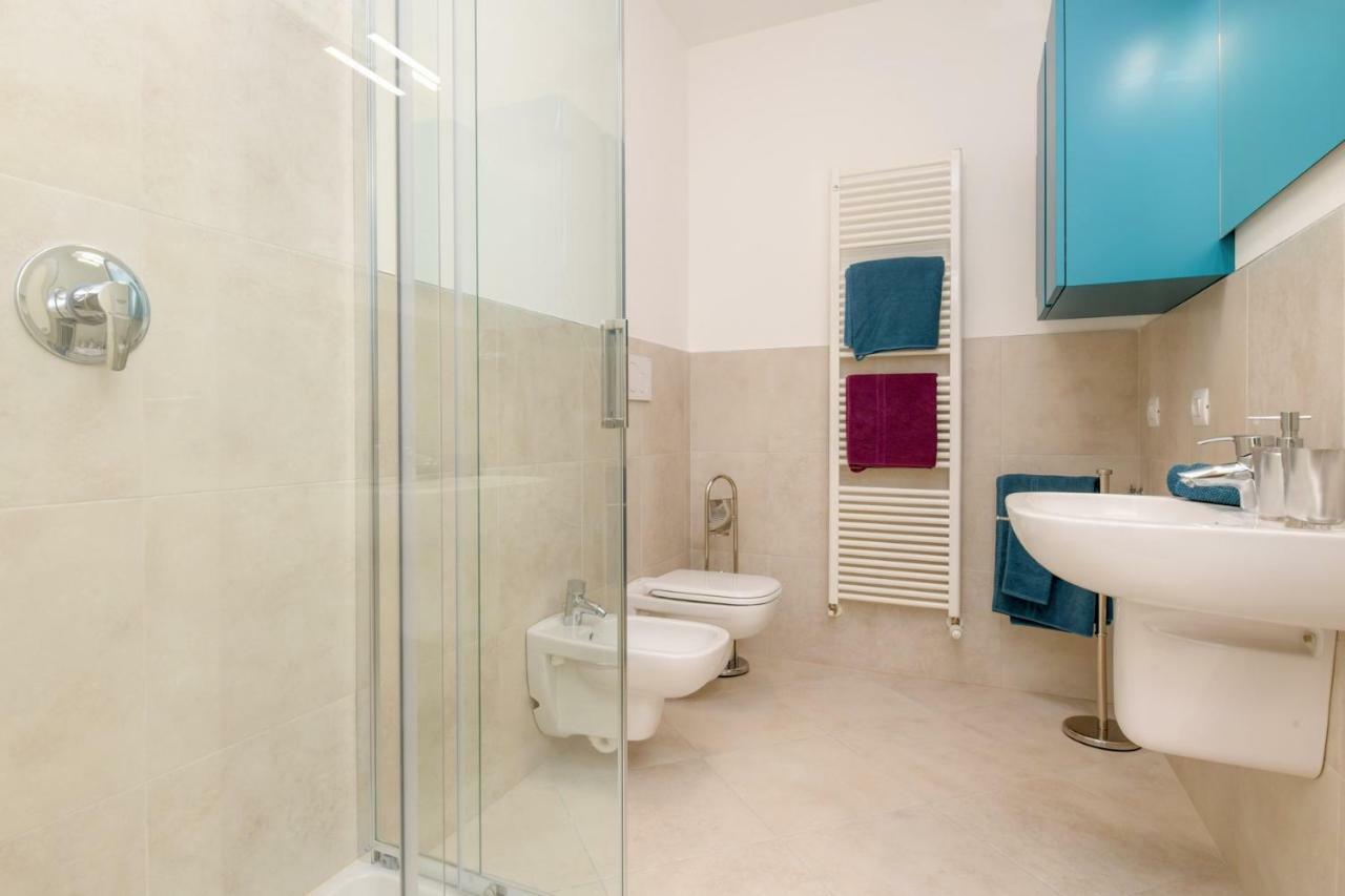 Corte Fasanella - Apartment Lilla Toscolano Maderno Luaran gambar